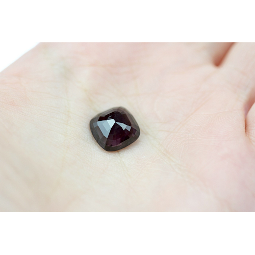 Volný kámen - Spinel 7,37 ct
