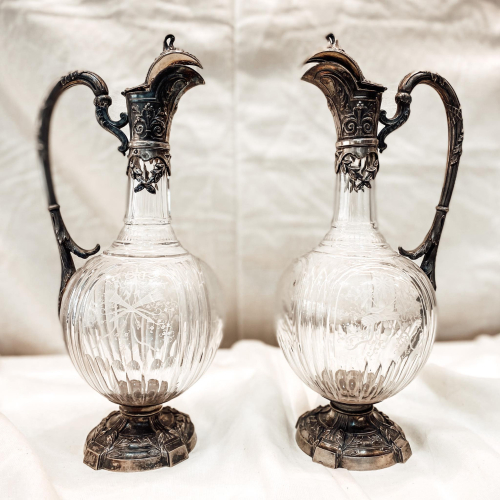 Pair of glass decanters - France 1860