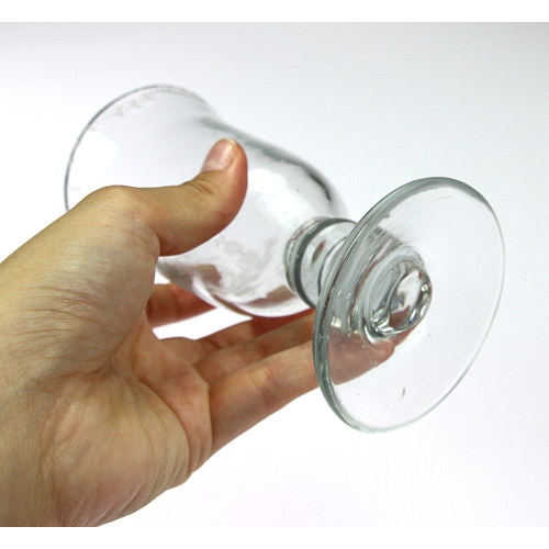 Číše na noze - Harrachov, r. 1790