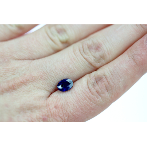 Oval cut Ceylon sapphire - 1,453 ct