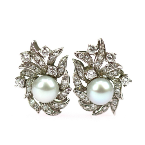 Platinum earrings with pearls and diamonds