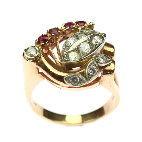 Gold round cut diamond ring decorated with rubies