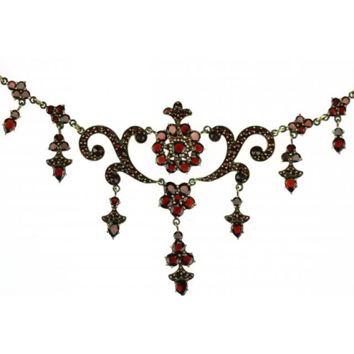 Art Nouveau Czech garnet necklace