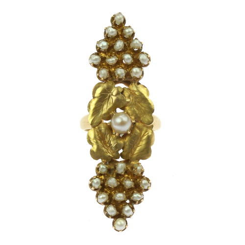 Gold ring with seed pearls