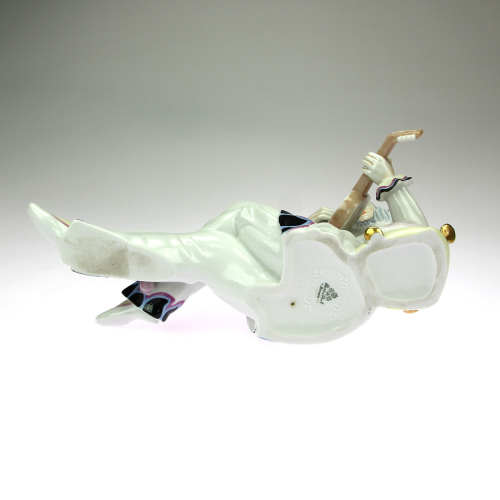 Pierot with guitar - Rosenthal