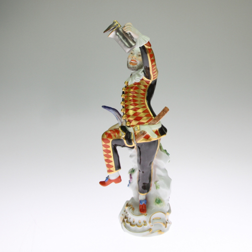 PRODÁNO - Porcelánová soška Harlekýna - Míšeň