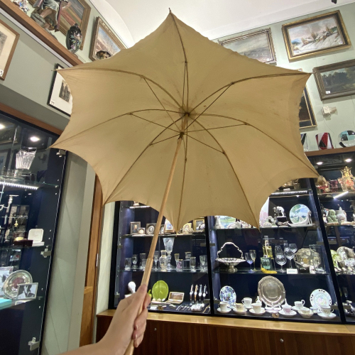 Elegantní slunečník