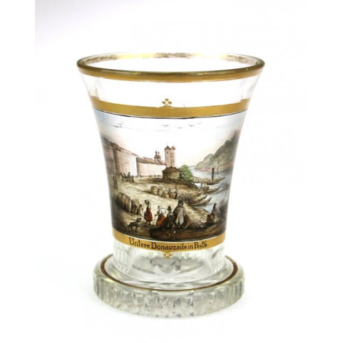 Empire glass with a veduta of Budapest