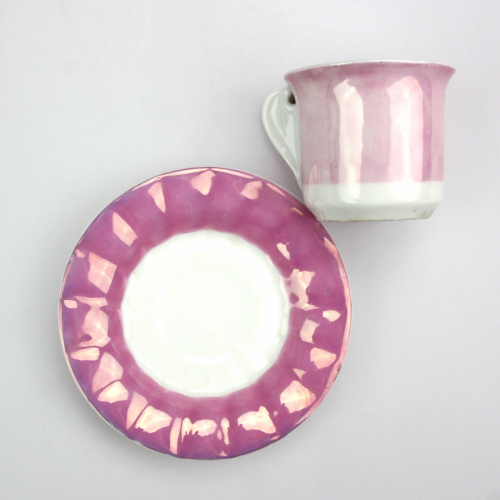 Pink cup with saucer - Carlsbad