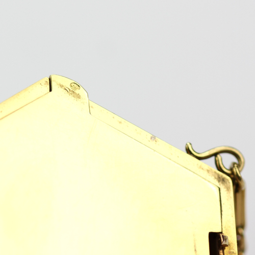 Zlatá prvorepubliková pudřenka