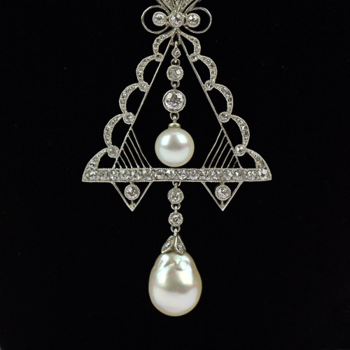 SOLD - Diamond collier with pearls