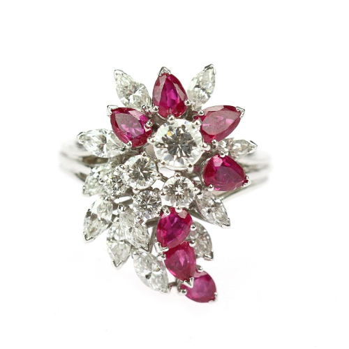 Gold ring with rubies and...