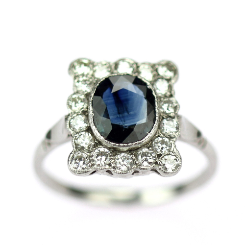 Platinum ring with sapphire