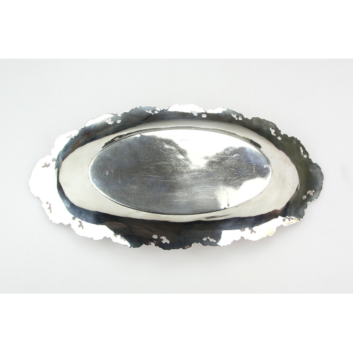 Oval silver bowl - Bailey, Banks & Biddle