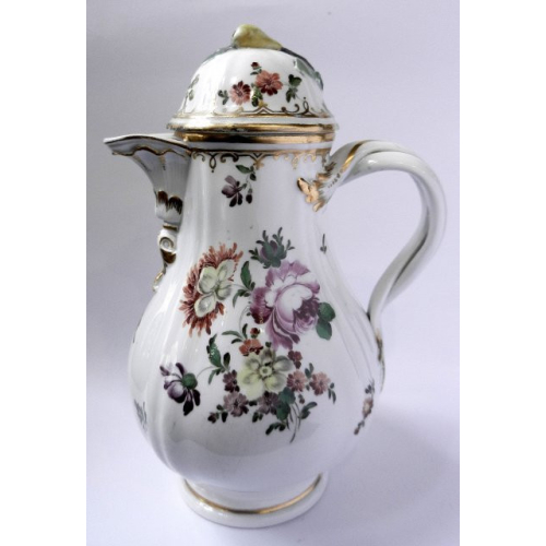 Porcelain tea pot - Vienna