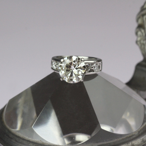 Ring with diamond 4.20 ct