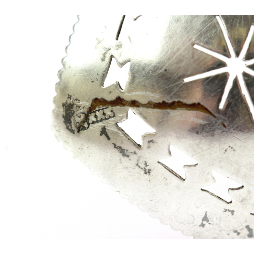 Perforovaná naběračka na cukr