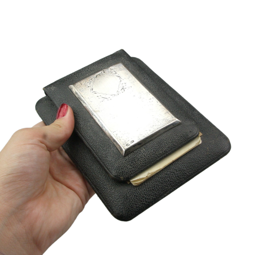 Kožený zápisník se stříbrnou dekorací