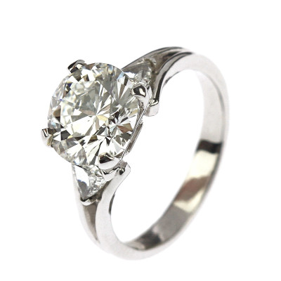 Prsten s briliantem 3,01 ct