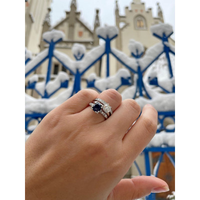 Platinový prsten se safírem - certifikace GIA