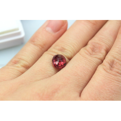 Loose stone - Ruby 2,63 ct