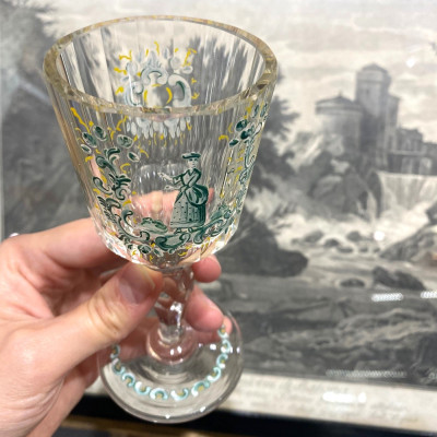 PRODÁNO - Rokoková sklenka na patce