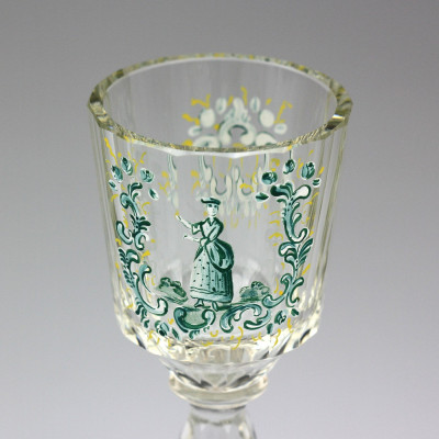 PRODÁNO - Rokoková sklenka na patce