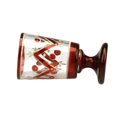 Číše s cikcak motivem