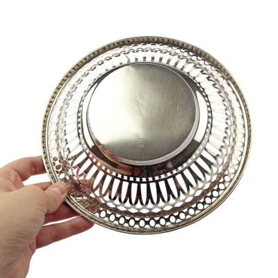 Perforovaná stříbrná miska s monogramem - Gorham