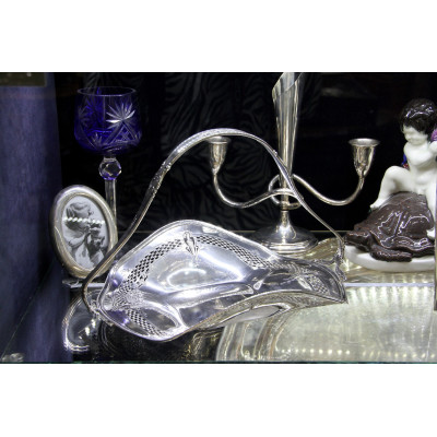 Silver basket - International Silver Co.