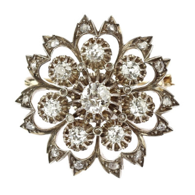 Flower diamond brooch - end of 19th century