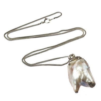 PRODÁNO - Náhrdelník s obří barokní perlou a diamanty