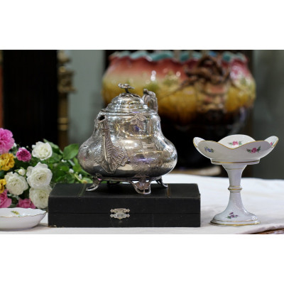 Porcelánový nástolec - Míšeň