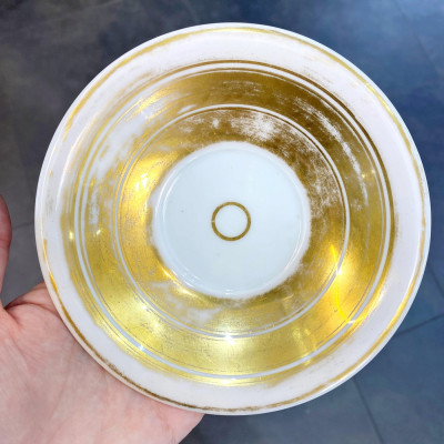 Empírový šálek s podšálkem