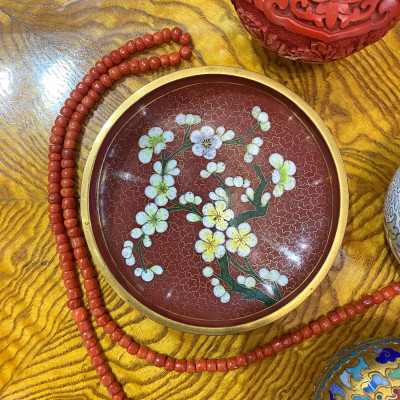 Smaltová mistička - třešňové květy