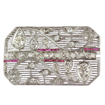 Art deco platinová brož s diamanty a rubíny