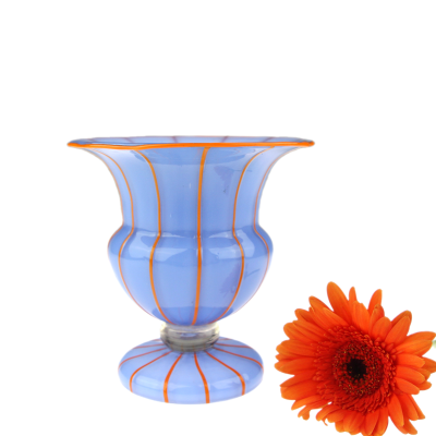 PRODÁNO - Váza na nožce Loetz - Michael Powolny