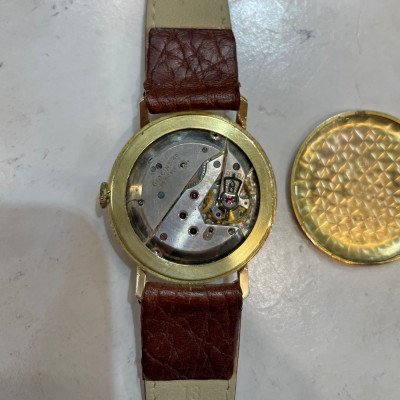 Gold wrist watch - Glycine