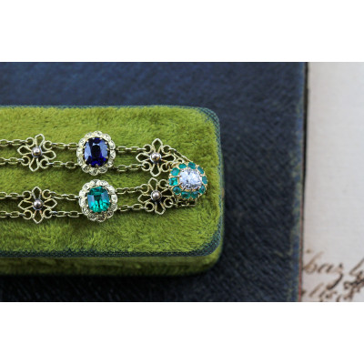 Náramek s drahými kameny - konec 19. století