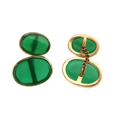 Gold cufflinks with chrysoprase