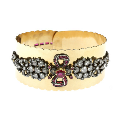 Gold bracelet with ruby bow and diamonds - 17 cm