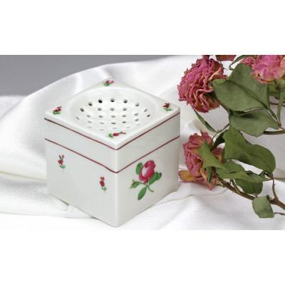 Porcelánové sypátko - Vídeň, 1846