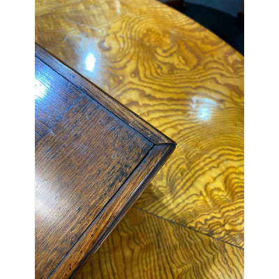 Wooden box with inlay - 19th century