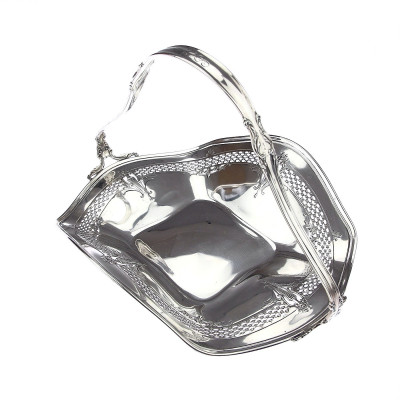 Silver basket - International Silver Co.