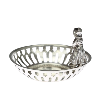 Small silver bowl with figure of a girl - Martin Mayer