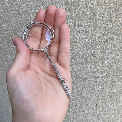 Platinový lorňon s diamanty