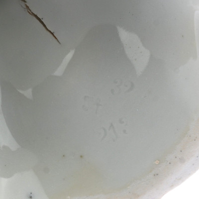 Figurální porcelánové párové svícny - Loket