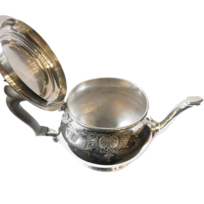 Stříbrná čajová konvice - Sheffield, rok 1953