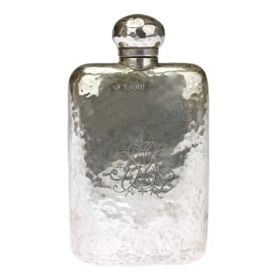 PRODÁNO - Stříbrná placatka s monogramem AM - Anglie, rok 1904