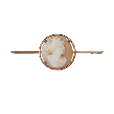Shell cameo brooch
